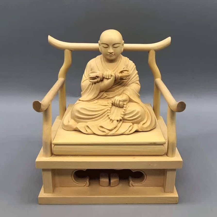Amazon｜木彫り仏像【弘法大師座像】四角台 高級天然ツゲ木彫り 総高