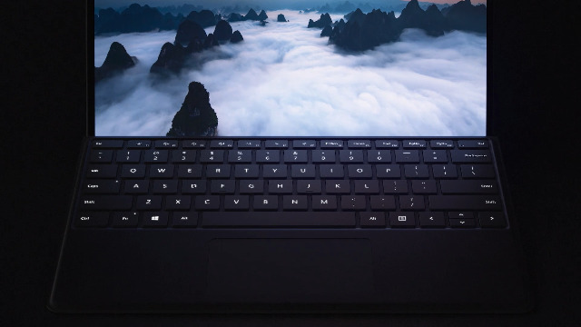 Amazon.com : Microsoft Surface Pro X – 13