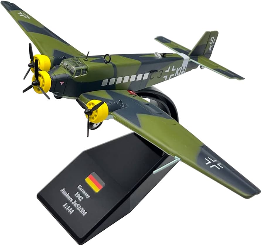 Amazon.com: 1/144 Scale German Luftwaffe Junkers JU-52 Transport