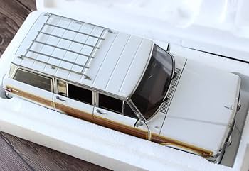 Amazon | だが訳ありAUT Oart MILLENNIM 1/18 JEEP GRAND WAGONEER