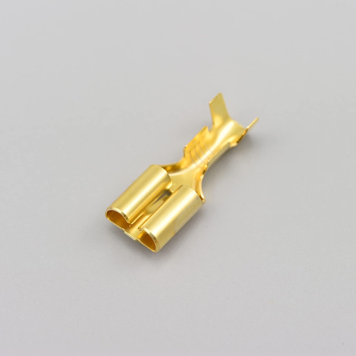 Amazon | デイトナ(Daytona) 250型コネクターセット 6極 コネクター