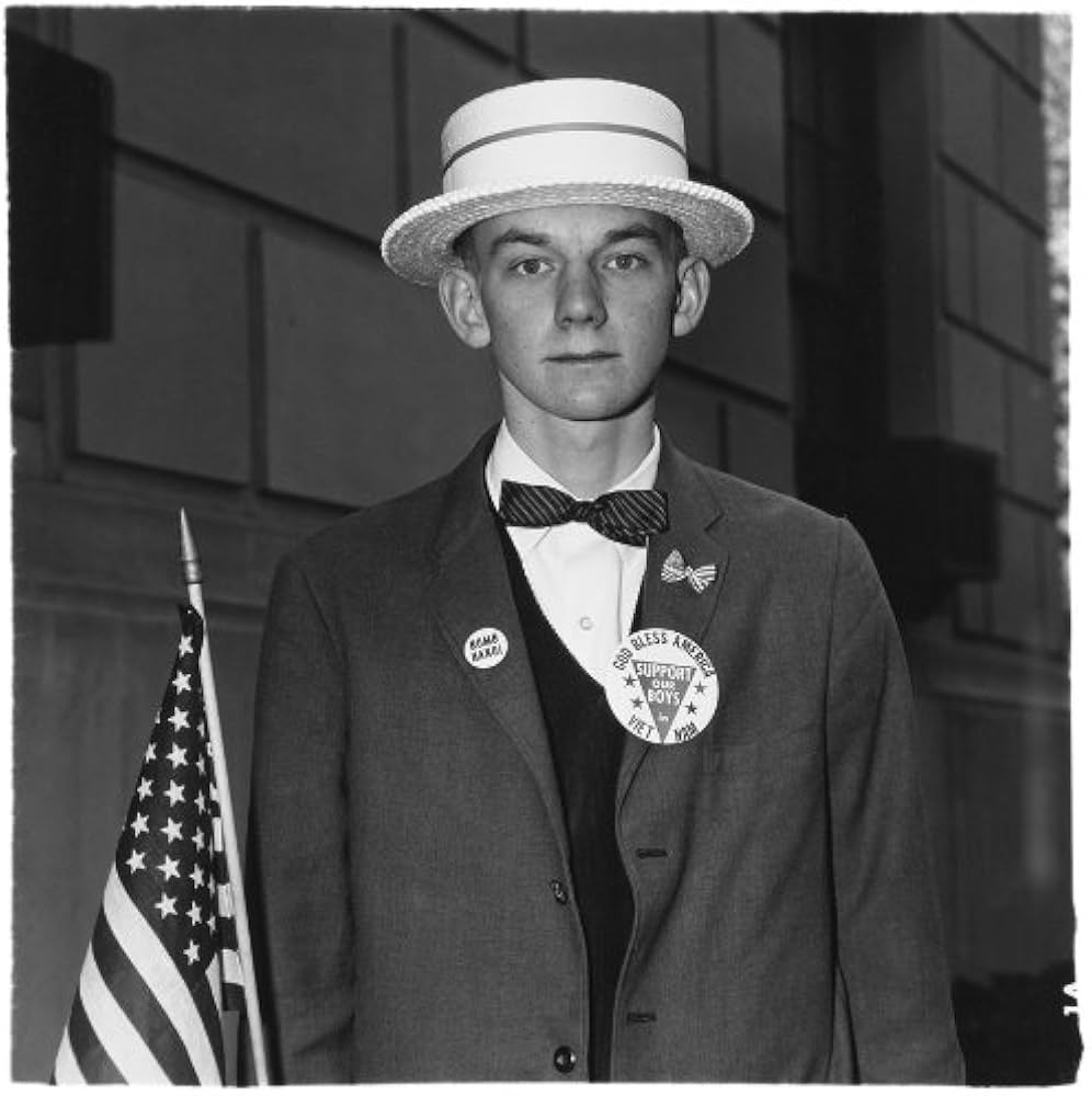 Amazon | Diane Arbus: An Aperture Monograph | Arbus, Diane | Portraits