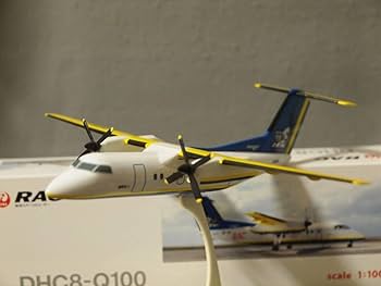 Amazon.co.jp: 1/100 DHC8-Q100 RAC 琉球エアーコミューター JA8935