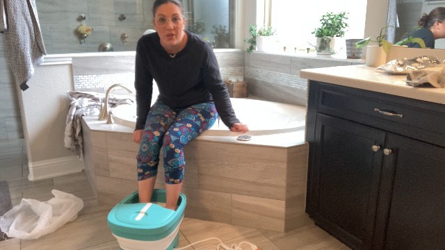 Amazon.com: HOSPAN Collapsible Foot Spa Electric Rotary Massage