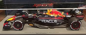 Amazon | ☆ スパーク 1/18 オラクル レッドブルレーシング RB18 2022