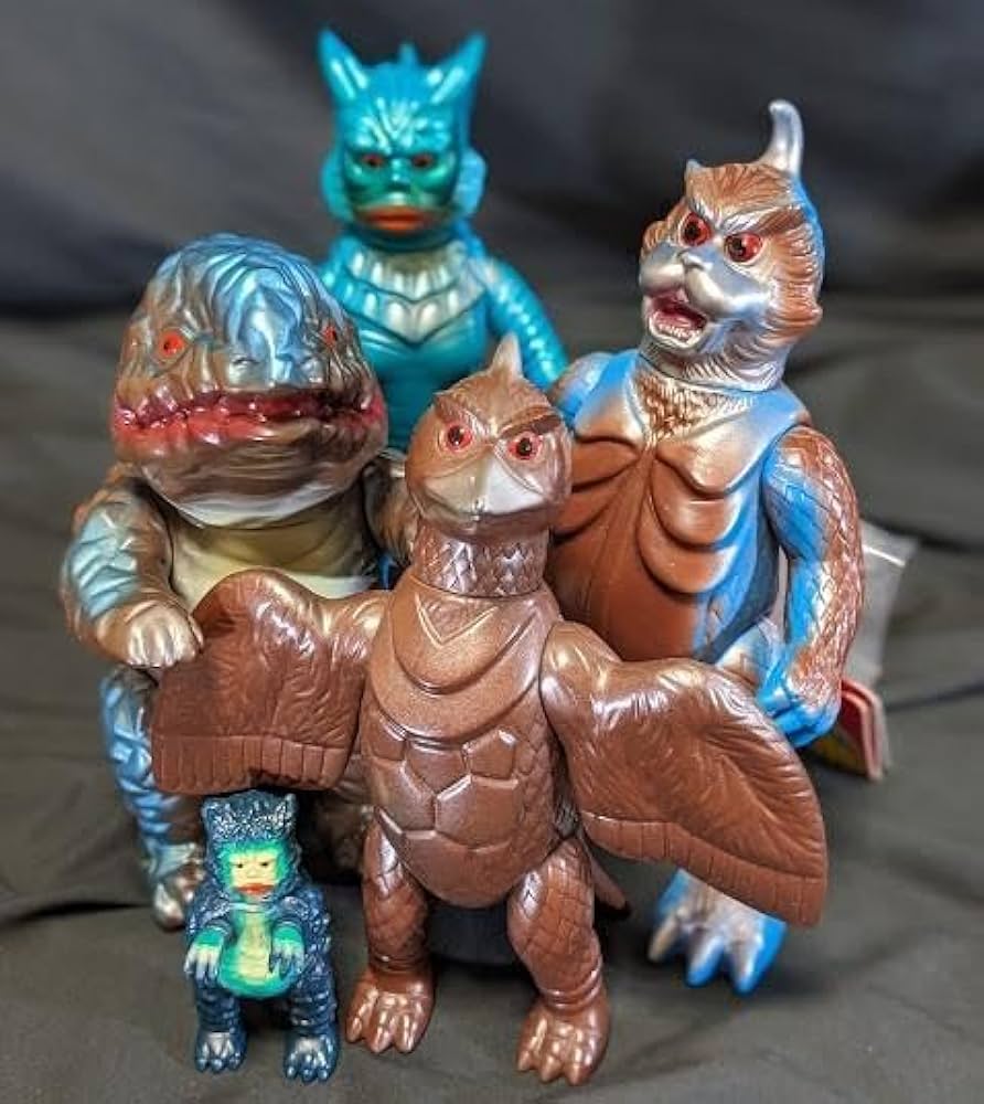 ウルトラQ、セブン怪獣ソフビ当時物 ウルトラQ、セブン怪獣ソフビ当時