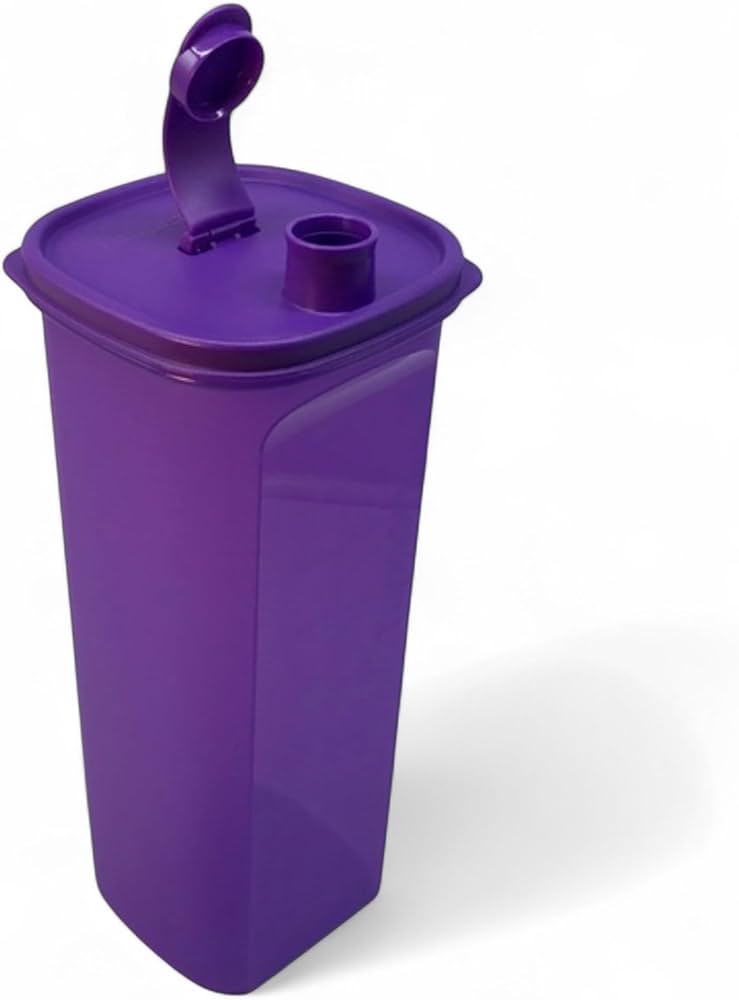Amazon.com: Tupperware 2 Quart Square Refrigerator Pitcher in