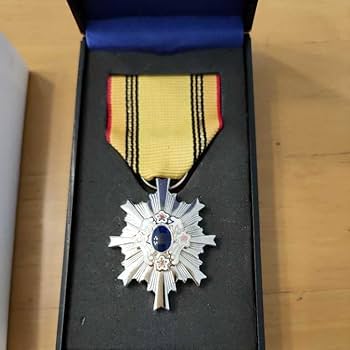 Amazon.co.jp: 極!第三級 防衛功労章 5号賞詞 平成26年以降交付 防衛