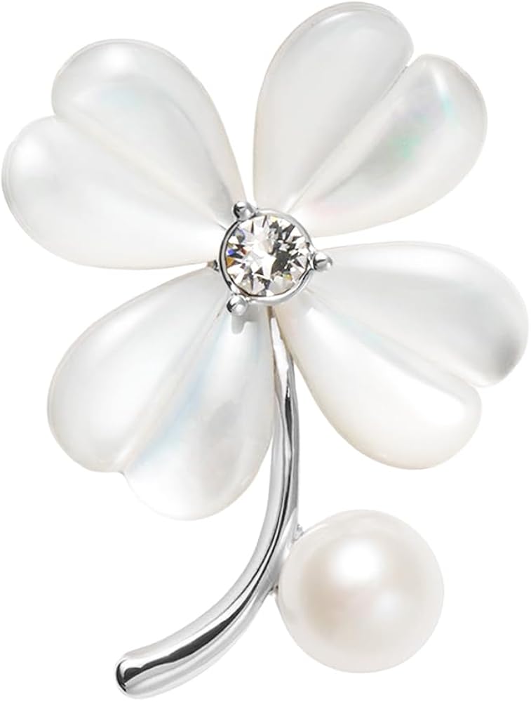 Amazon | 【公式】[ヴァンドームブティック]シェルクローバー ブローチ