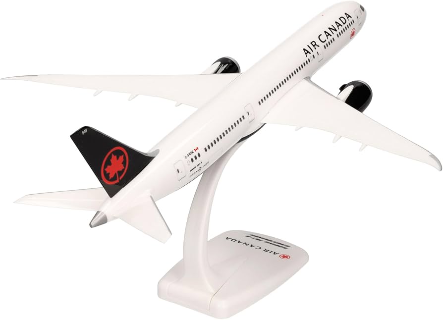 Amazon.com: Herpa Snap-fit Airplane Model Boeing 787-9 Air Canada