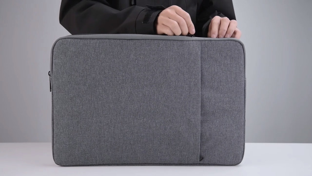 Amazon.com: 16.1 inch Portable Monitor Case Sleeve for Most 15.6