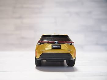 Amazon | ミニカー トヨタ ヤリスクロス YARiS CROSS プルバックカー