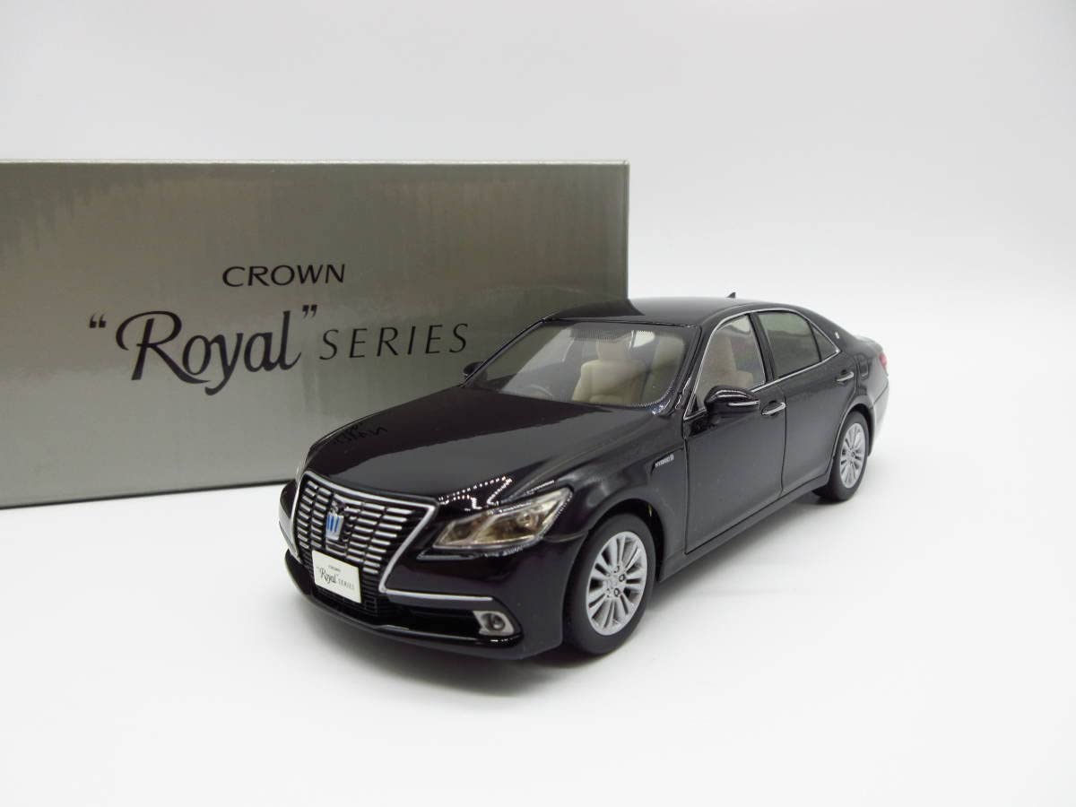 Amazon | 1/30 ミニカー クラウンロイヤル ロイヤルサルーン 210系