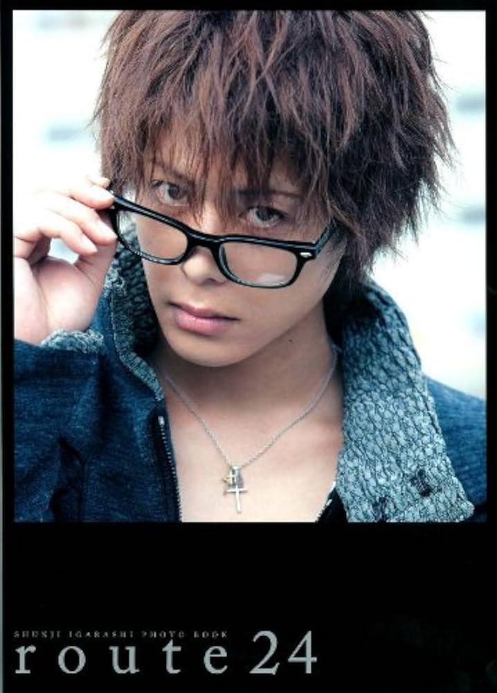 Amazon.co.jp: 五十嵐隼士写真集 : 五十嵐 隼士, 能美潤一郎: 本