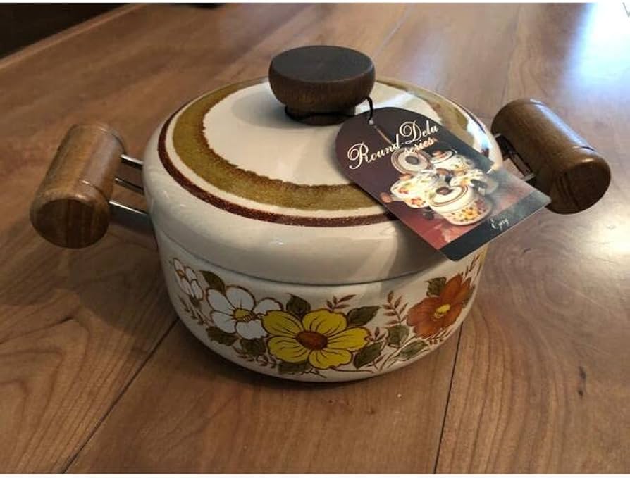 Amazon.co.jp: エジリー ホーロー鍋 琺瑯鍋 昭和レトロ レトロホーロー