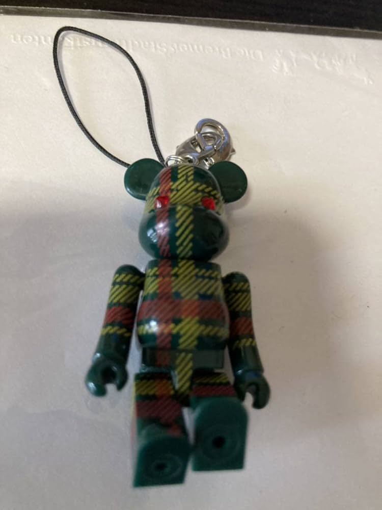 Amazon.co.jp: 伊勢丹チェッククマのストラップ キーホルダー 手足が