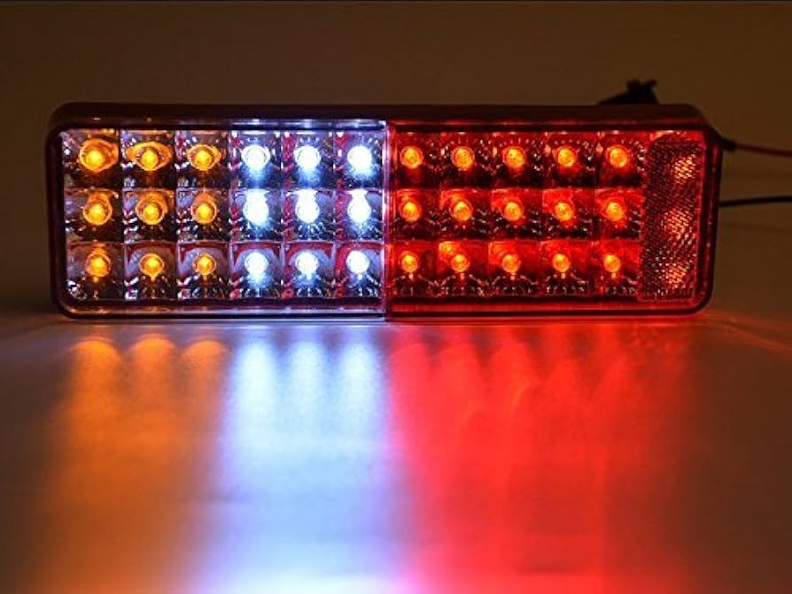 Amazon | スズキ ジムニー JA11/JA12/JA22/JB31/32用 LEDテールランプ