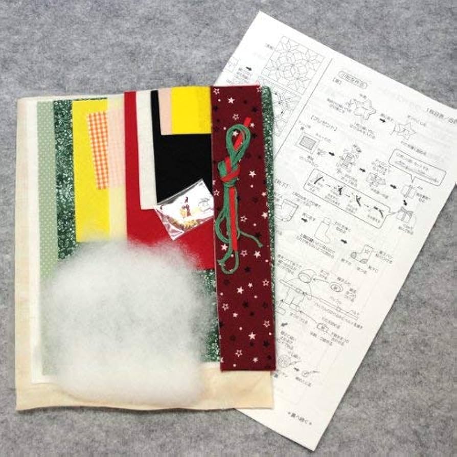 Amazon | 【Koyama】手芸キット クリスマスパッチワークタペストリー