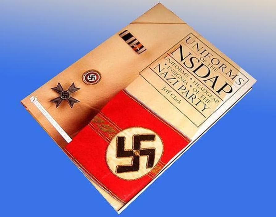 Amazon.co.jp: 洋書 ナチスのユニフォーム: ユニフォームと帽子-ナチの