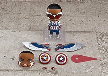 Amazon.com: Good Smile Nendoroid Captain America (Sam Wilson) DX