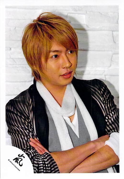 Amazon.co.jp: 嵐 ARASHI 相葉雅紀 嵐ロゴ 公式写真 写真 フォト