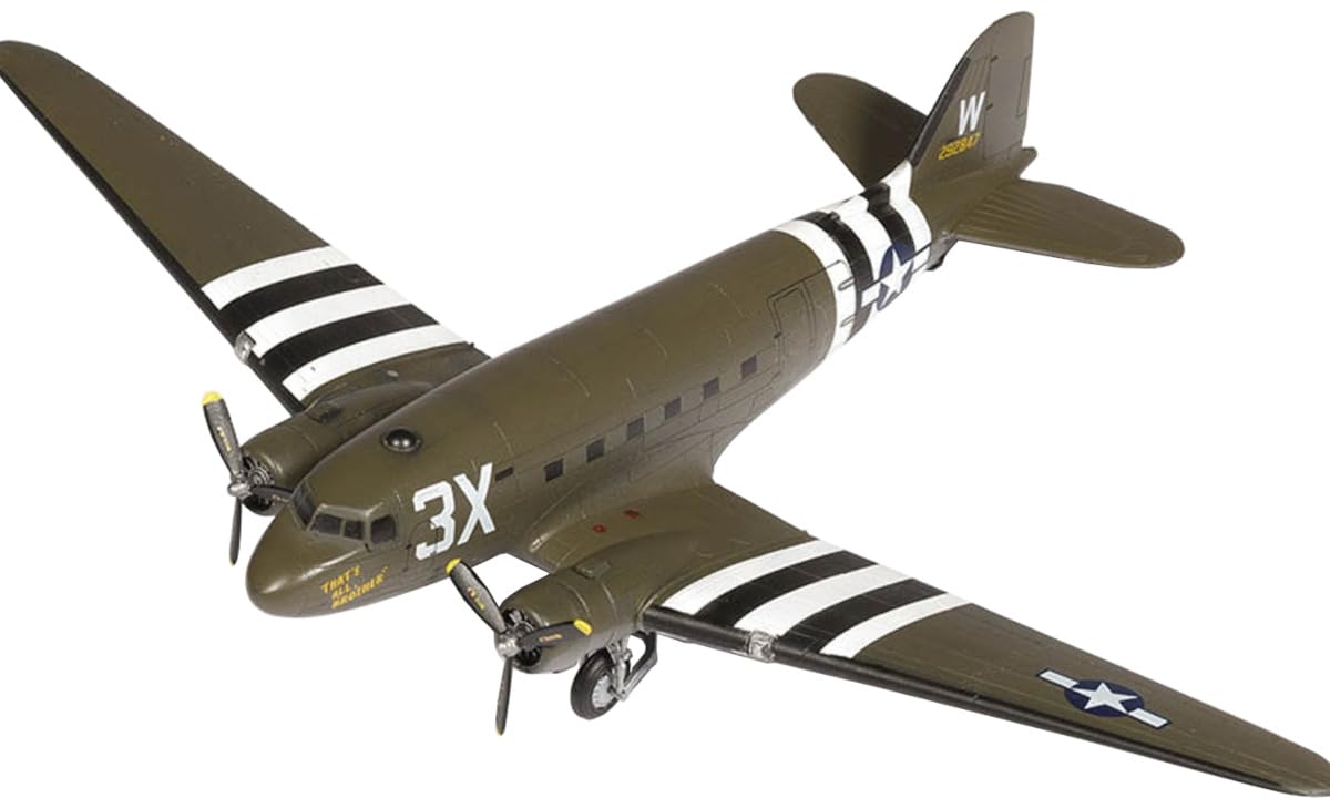 Amazon.com: Academy - usaaf c-47 skytrain 1/144 - academy 12633