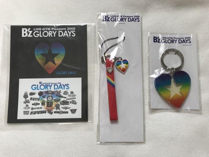 Amazon.co.jp: B'z GLORY DAYSグッズ8点set Z : おもちゃ