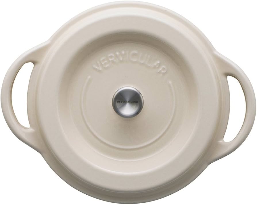 Amazon｜バーミキュラ 鋳物ホーロー鍋 18cm ナチュラルベージュ 無水