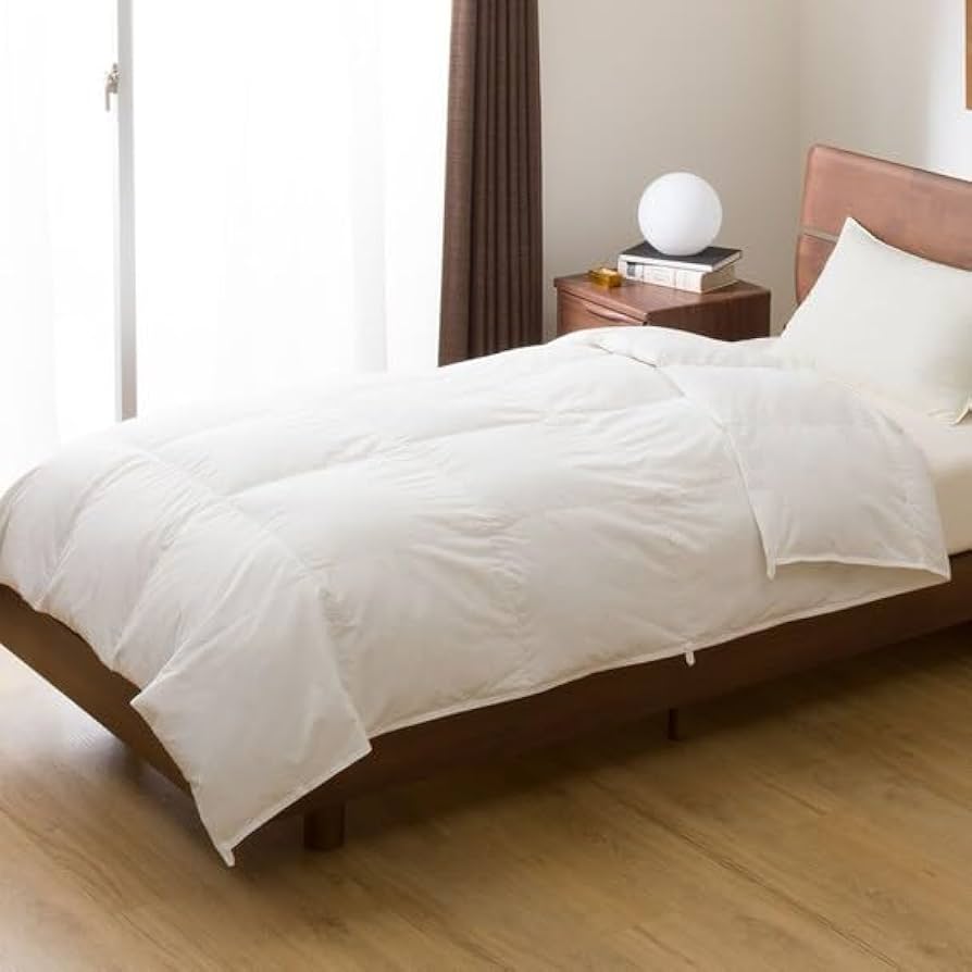 Amazon｜ニトリ 2枚合わせ羽毛掛け布団 NTR-2 K2324 クイーンサイズ