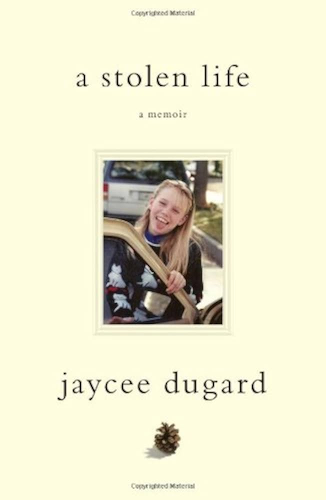 A Stolen Life: A Memoir: Dugard, Jaycee: 9781451629187: Amazon.com