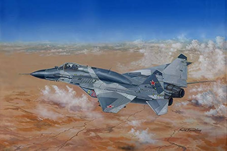 Amazon.com: Trumpeter 1:32 - Russian MiG-29 SMT Fulcrum : Arts