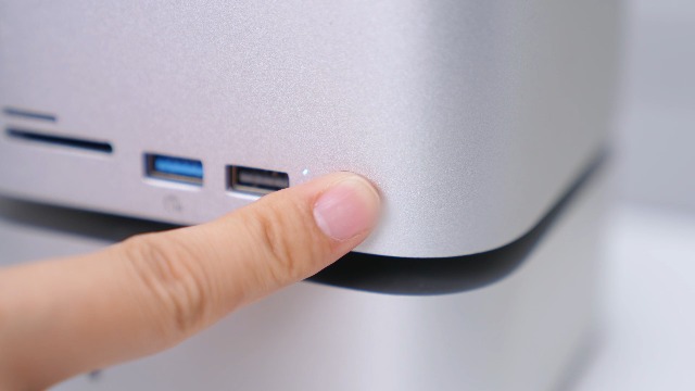 Amazon.co.jp: ORICO MiniTower Mac mini ハイブリッドストレージ