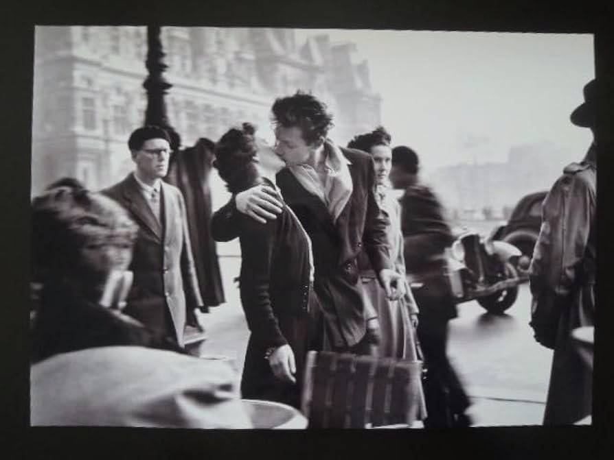 Amazon.co.jp: A4 額付き ポスター ロベールドアノー Robert Doisneau