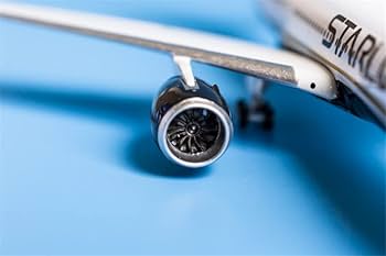 Phoenix StarLUX Aerospace for Airbus A350-900 B-58501 1?400