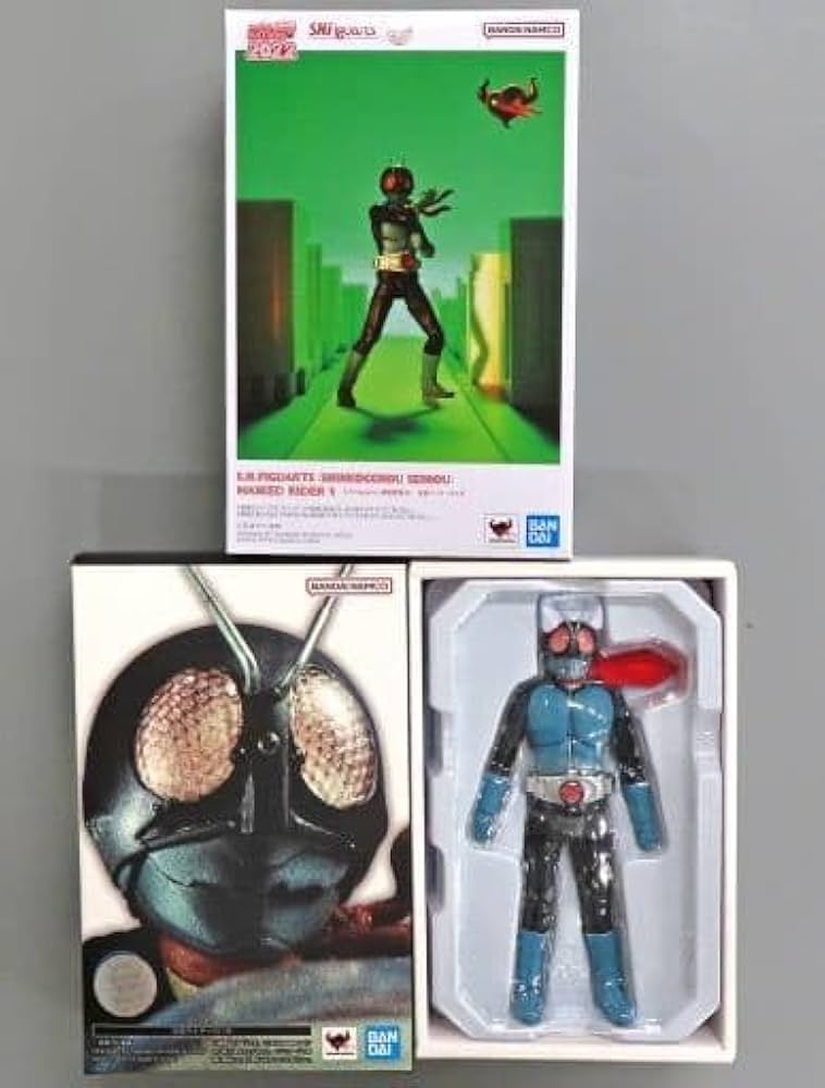 Amazon.co.jp: S.H.Figuarts(真骨彫製法) ライダー旧1号 TAMASHII