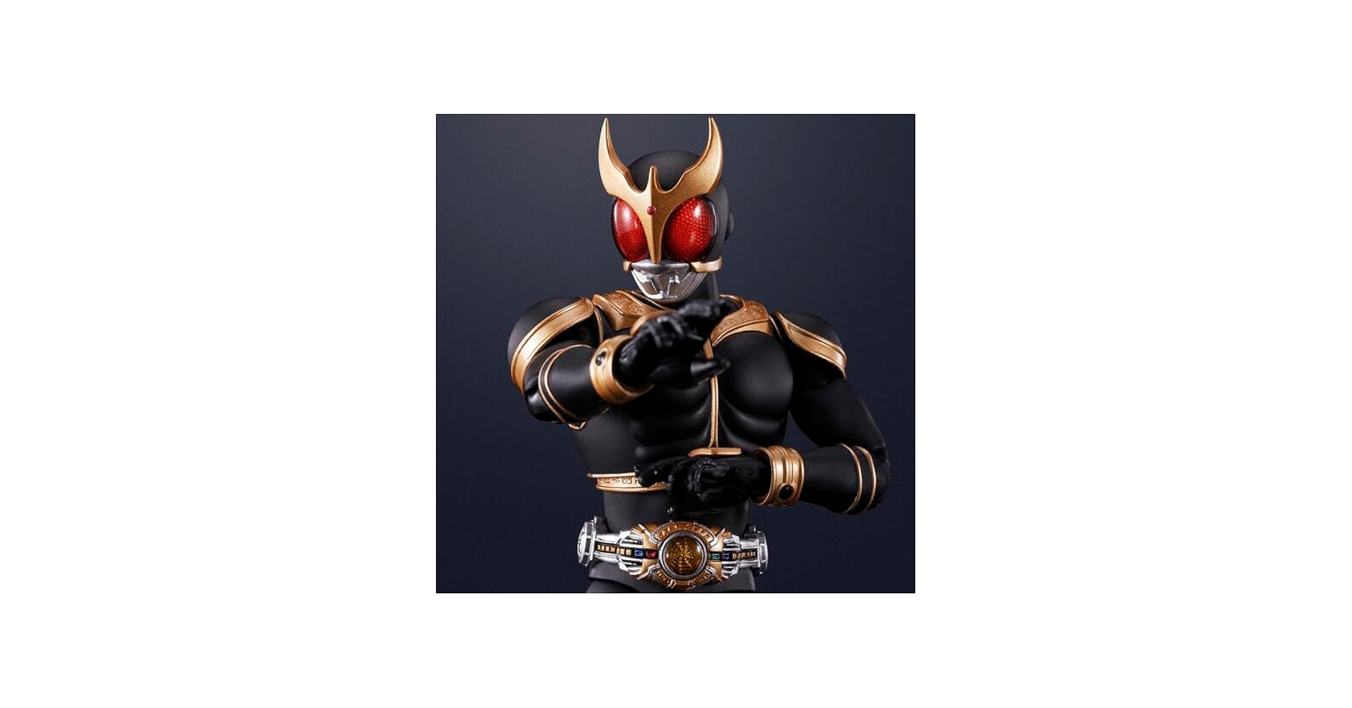 Amazon.co.jp: S.H Figuarts（真骨彫製法） 仮面ライダークウガ