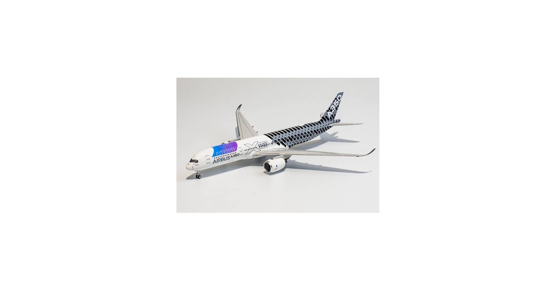 Amazon.com: NG Model Airbus A350-900 F-WWCF 1/400 DIECAST Aircraft