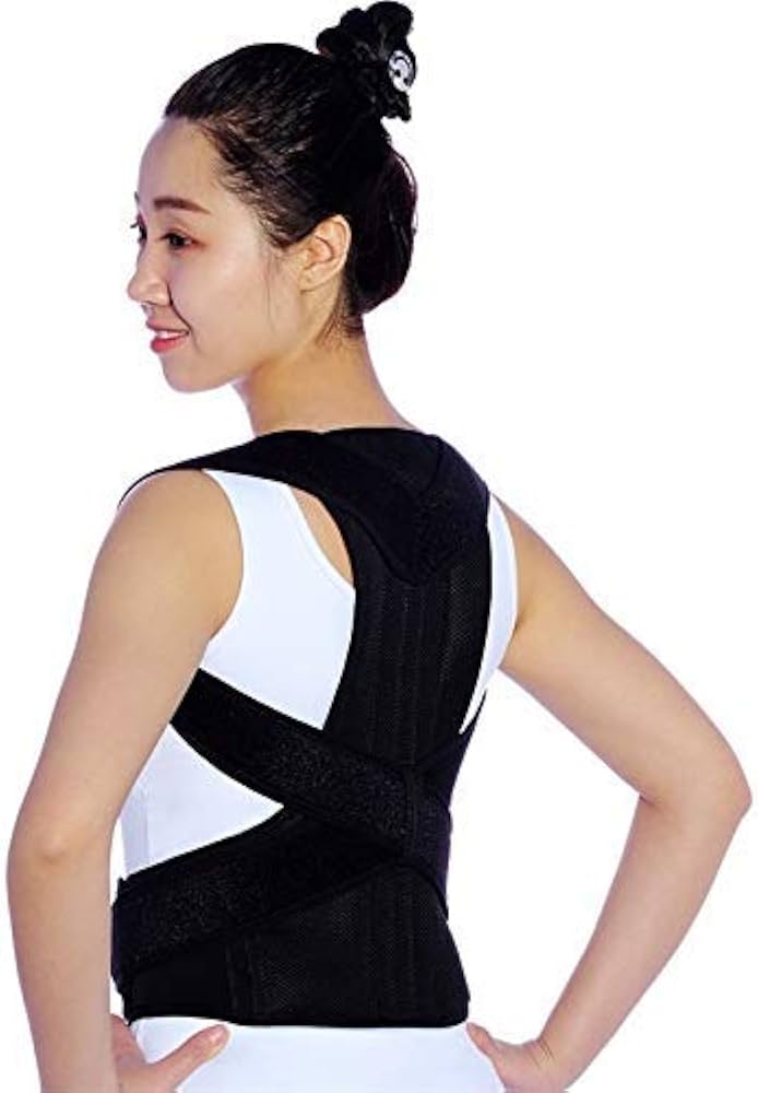 Amazon | 脊柱側弯症の姿勢矯正器バックブレース脊椎コルセットベルト