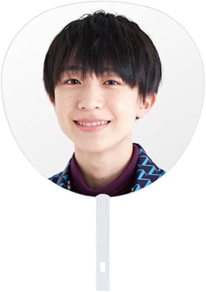 Amazon.co.jp: AmBitious 永岡蓮王 フレッシュ うちわ : おもちゃ