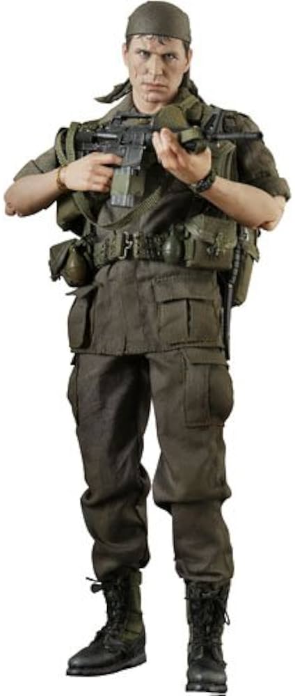 Amazon.co.jp: ムービー・マスターピース プラトーン 1/6スケール