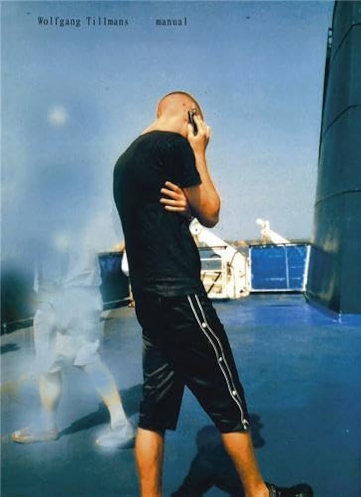 Wolfgang Tillmans: Manual : Tillmans, Wolfgang: Amazon.sg: Books