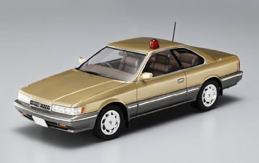 Amazon | 青島文化教材社 あぶない刑事 No.1 港303号 覆面パトカー 1