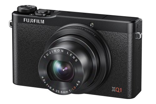 はじめてのXシリーズ！？ FUJIFILM XQ1を買いました - I AM A DOG
