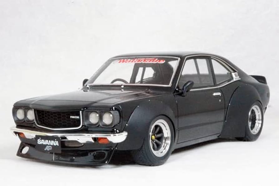 Amazon.co.jp: ○ 1/18 マツダ 〓 サバンナ RX-3 レーシング カスタム