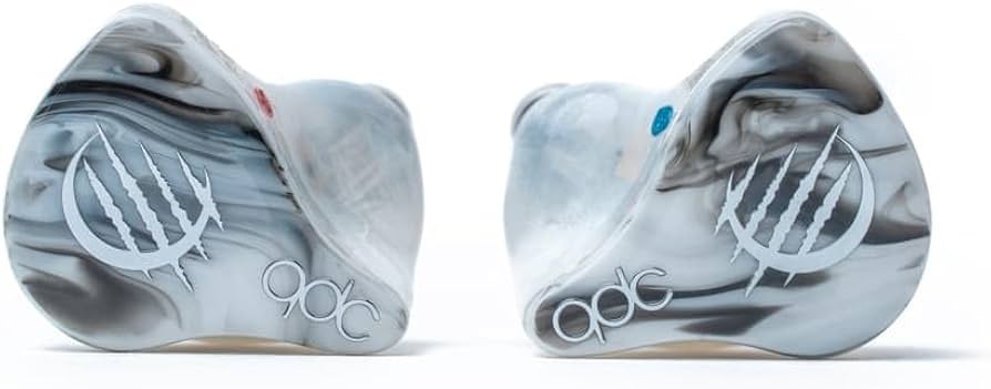 Amazon.co.jp: キューディーシー(qdc) WHITE TIGER [6BA+2EST