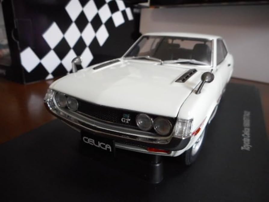 Amazon | 1/18 ミニカー セリカ 1600GT TA22 ホワイト Tooyota Celica