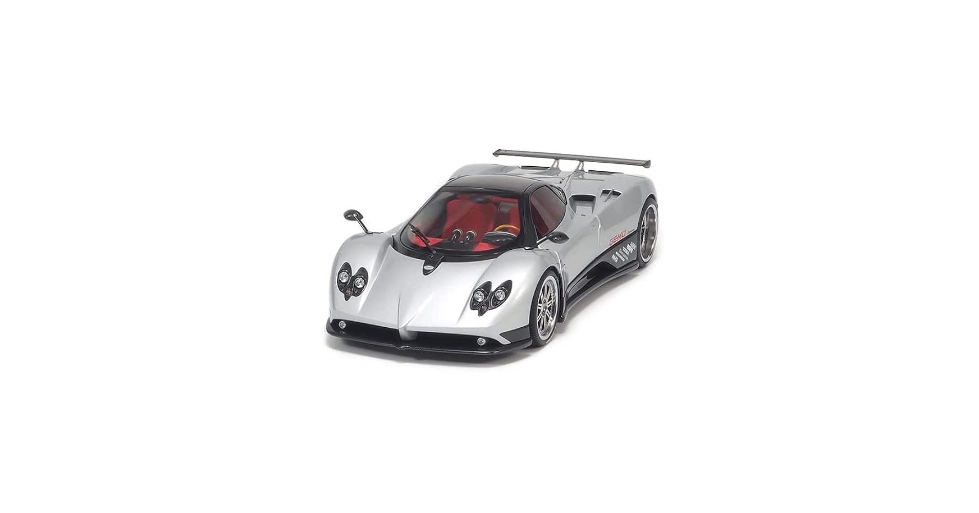 1/18 Almost Real パガーニ ゾンダ F 2005 Almost Real Pagani Zonda F