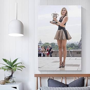 Amazon.co.jp: テニス選手マリア・シャラポワ キャンバスアート