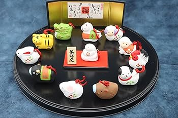 Amazon.co.jp: 薬師窯 干支 毎年飾れる 錦彩 招福 寿々十二支飾り(土鈴