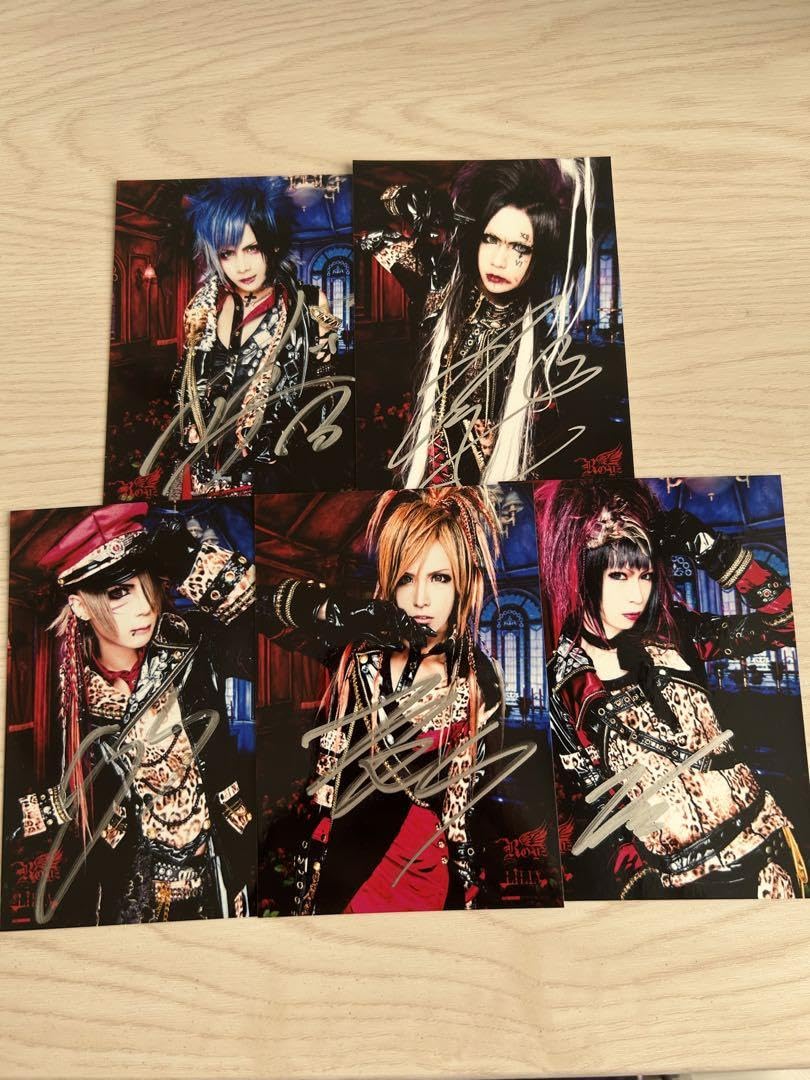 Amazon.co.jp: Royz LILIA サイン入りフォトセット : ホーム＆キッチン